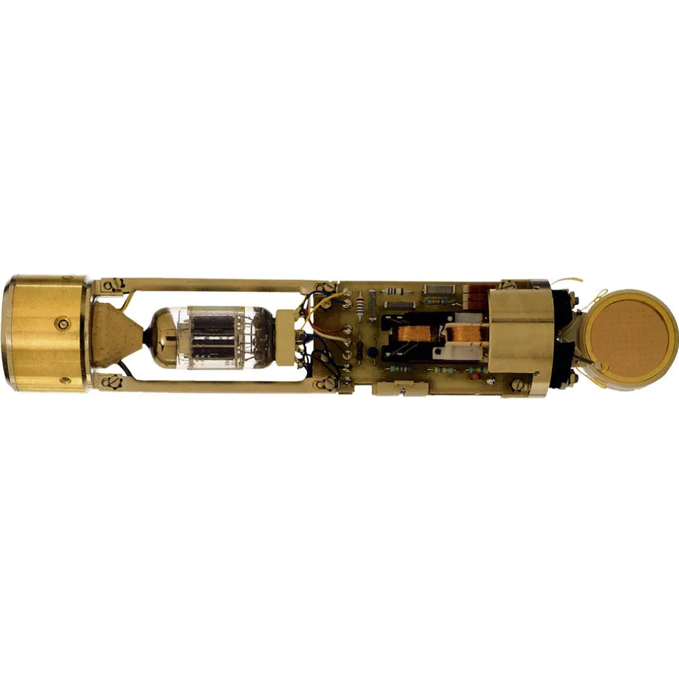 AKG C-12VR Reference Multi-Pattern Tube Condenser Microphone