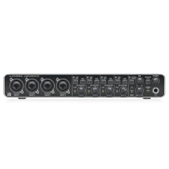 Behringer U-Phoria UMC404HD Interface