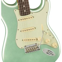 Fender - American Professional II Stratocaster® - Rosewood Fingerboard - Mystic Surf Green