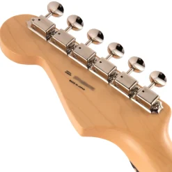 Fender - Made in Japan Traditional 60s Stratocaster, Rosewood Fingerboard - Black