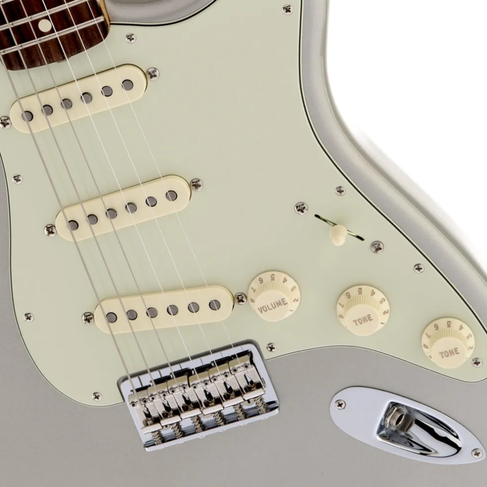 Fender - Robert Cray Stratocaster®, Rosewood Fingerboard, Inca Silver