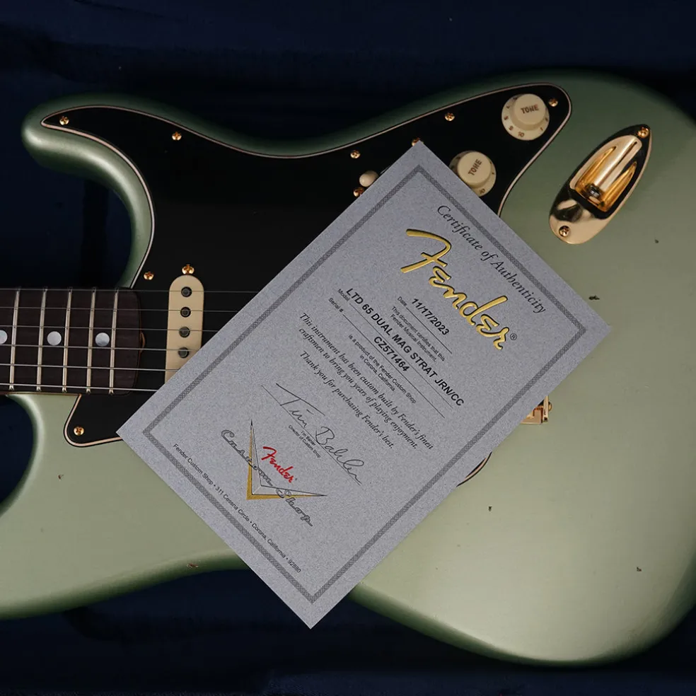Fender Custom Shop 1965 Dual-Mag Stratocaster Journeyman Relic - Aged Sage Green Metallic