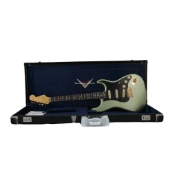 Fender Custom Shop 1965 Dual-Mag Stratocaster Journeyman Relic - Aged Sage Green Metallic