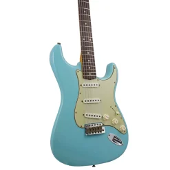 Fender Custom Shop '62/'63 Stratocaster Journeyman Relic - Aged Daphne Blue