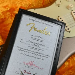Fender Custom Shop Limited Edition '59 Stratocaster® Journeyman Relic®, Super Faded Aged Shoreline Gold