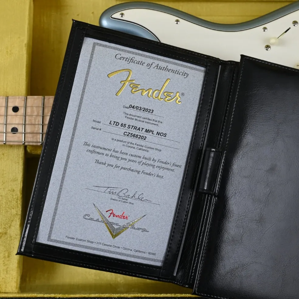 Fender Custom Shop Limited Edition '65 Stratocaster - NOS - Aged Blue Ice Metallic