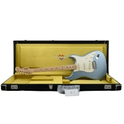 Fender Custom Shop Limited Edition '65 Stratocaster - NOS - Aged Blue Ice Metallic