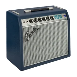 Fender Limited Edition 68 Custom Vibro Champ in Navy Blue