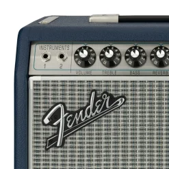 Fender Limited Edition 68 Custom Vibro Champ in Navy Blue