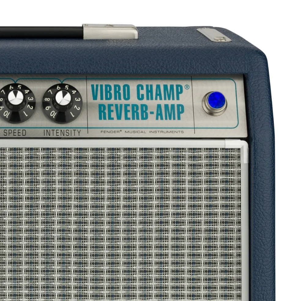 Fender Limited Edition 68 Custom Vibro Champ in Navy Blue