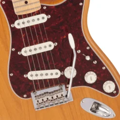 Fender Made in Japan Hybrid II Stratocaster®, Maple Fingerboard, Vintage Natural