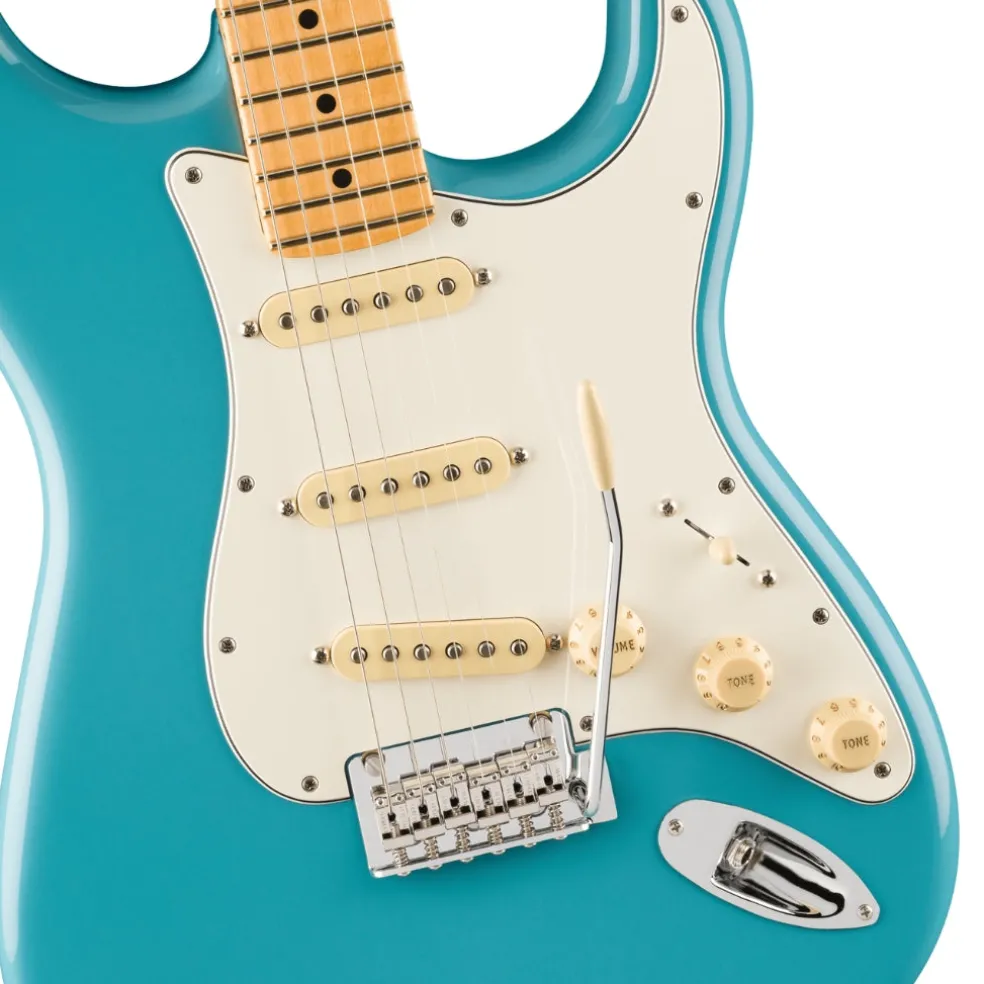 Fender Player II Stratocaster Maple Fretboard - Aquatone Blue