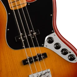 Fender Player Plus Jazz Bass®, Maple Fingerboard, Sienna Sunburst