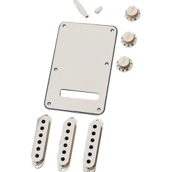 Fender Stratocaster Accessory Kit - Parchment