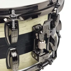 Ludwig Classic Oak 14"x6.5" The Bandit Snare Drum