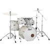 Pearl Decade Maple 22" Fusion Plus Kit with 900 Series Hardware Pack - White Satin Pearl