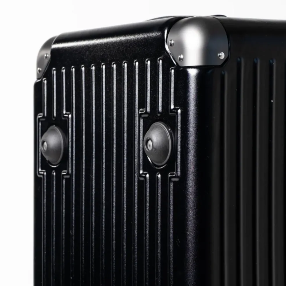 Quantum Industries GTX-MKIII Triple Guitar Vault