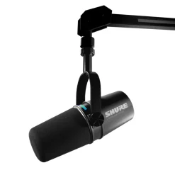 Shure MV7i Smart Microphone and Onboard Audio Interface