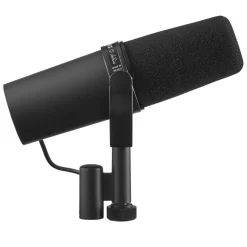 Shure SM7B Broadcast Dynamic Vocal Microphone
