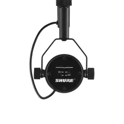 Shure SM7B Broadcast Dynamic Vocal Microphone