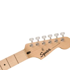 Squier Sonic Stratocaster HSS in Tahitian Coral