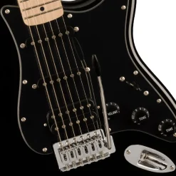 Squier Sonic Stratocaster HSS Black