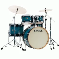 Tama CL52KRS Superstar Classic 5-Piece Shell Pack with 22" Bass Drum - Blue Lacquer Burst