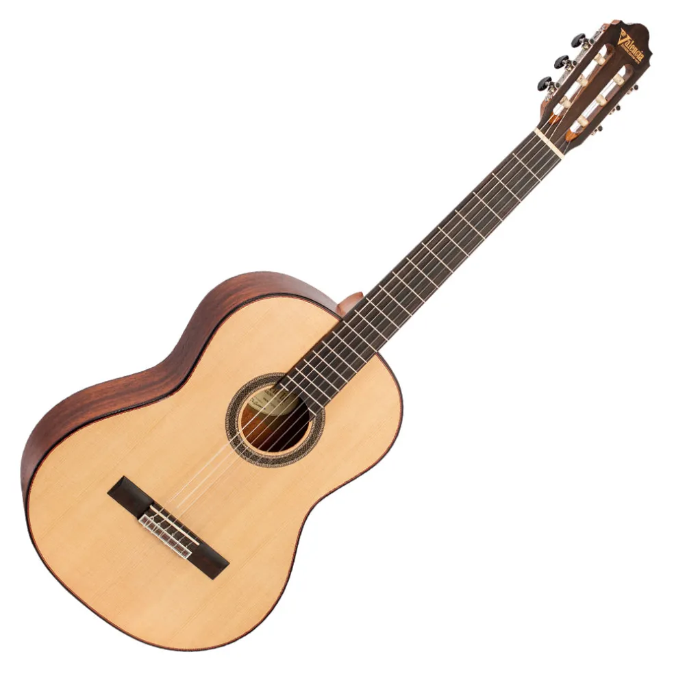 Valencia VC704 700 Series Nylon-String Classical Acoustic Guitar - Natural