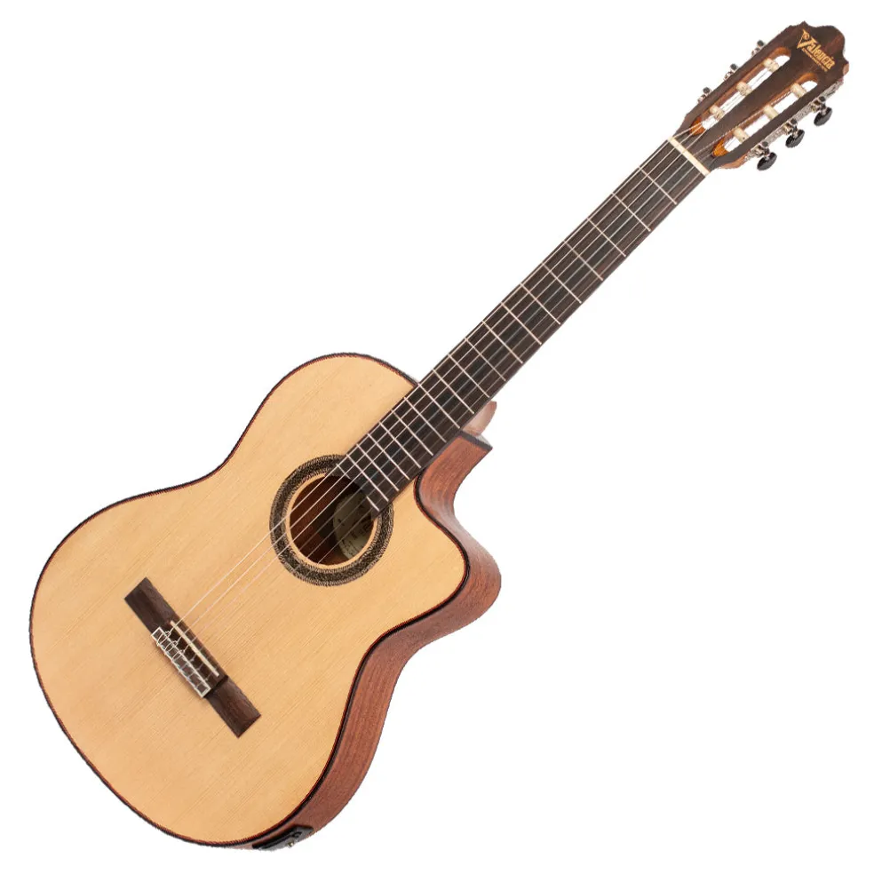 Valencia VC704CE 4/4 Classical - w/ Cutway/Pick up