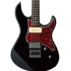 Yamaha PAC611H Pacifica Electric Guitar - Black