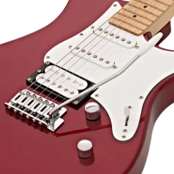 Yamaha PAC112V Pacifica - Red Metallic